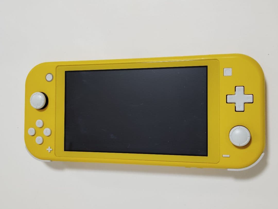 充電器ケース付Nintendo Switch Lite イエロー HDH-001