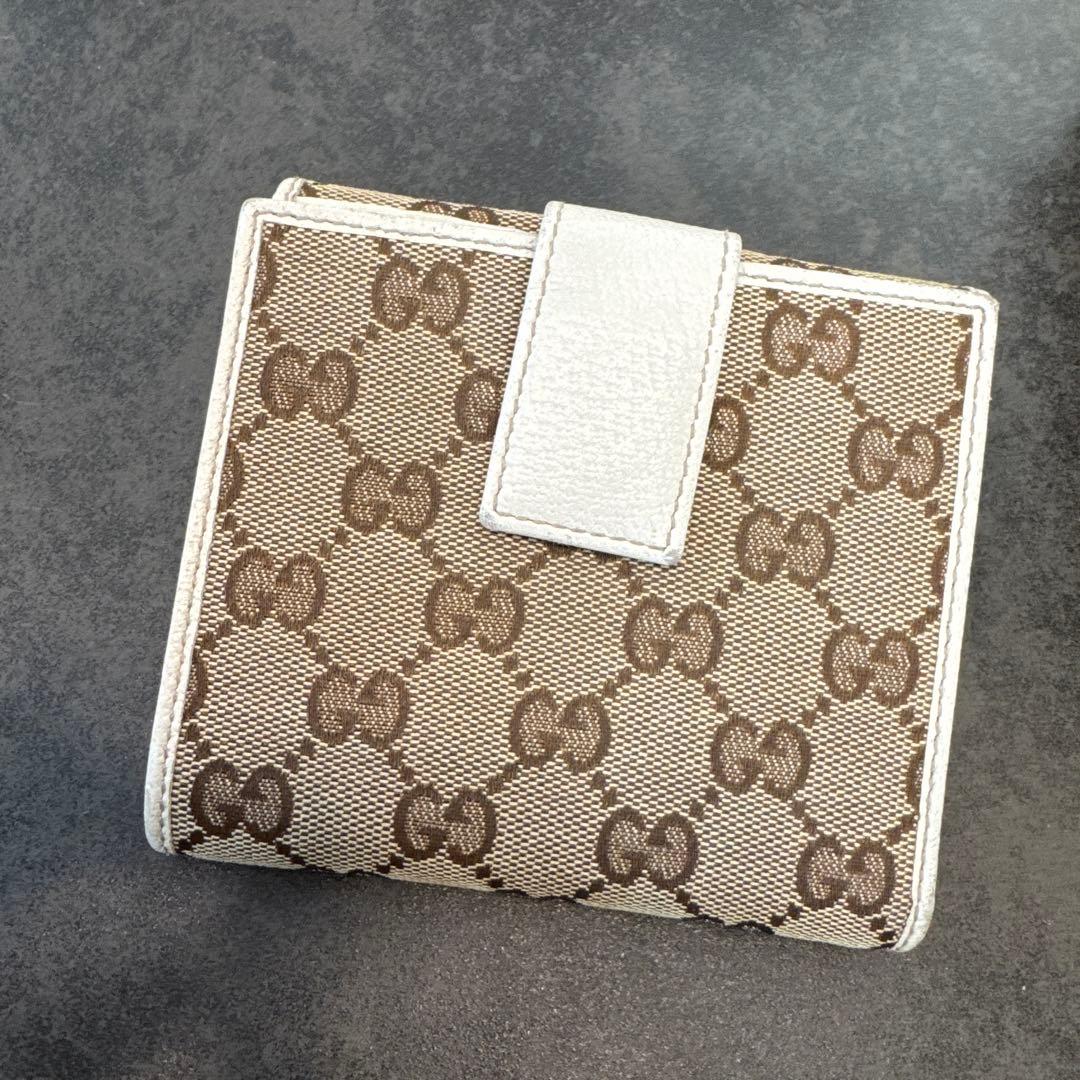 GUCCI グッチ　二つ折り財布　GGキャンバス