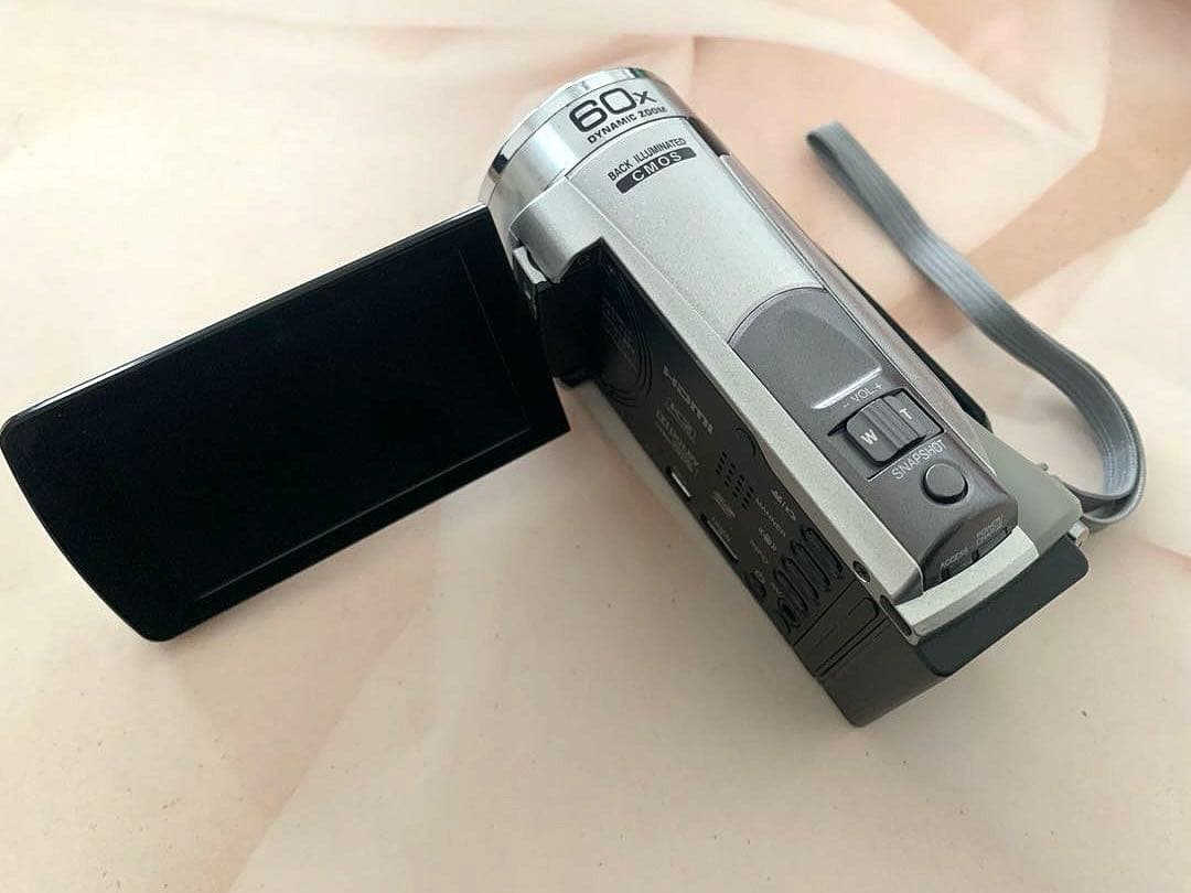 JVC Everio GZ-HM133-S ビデオカメラ
