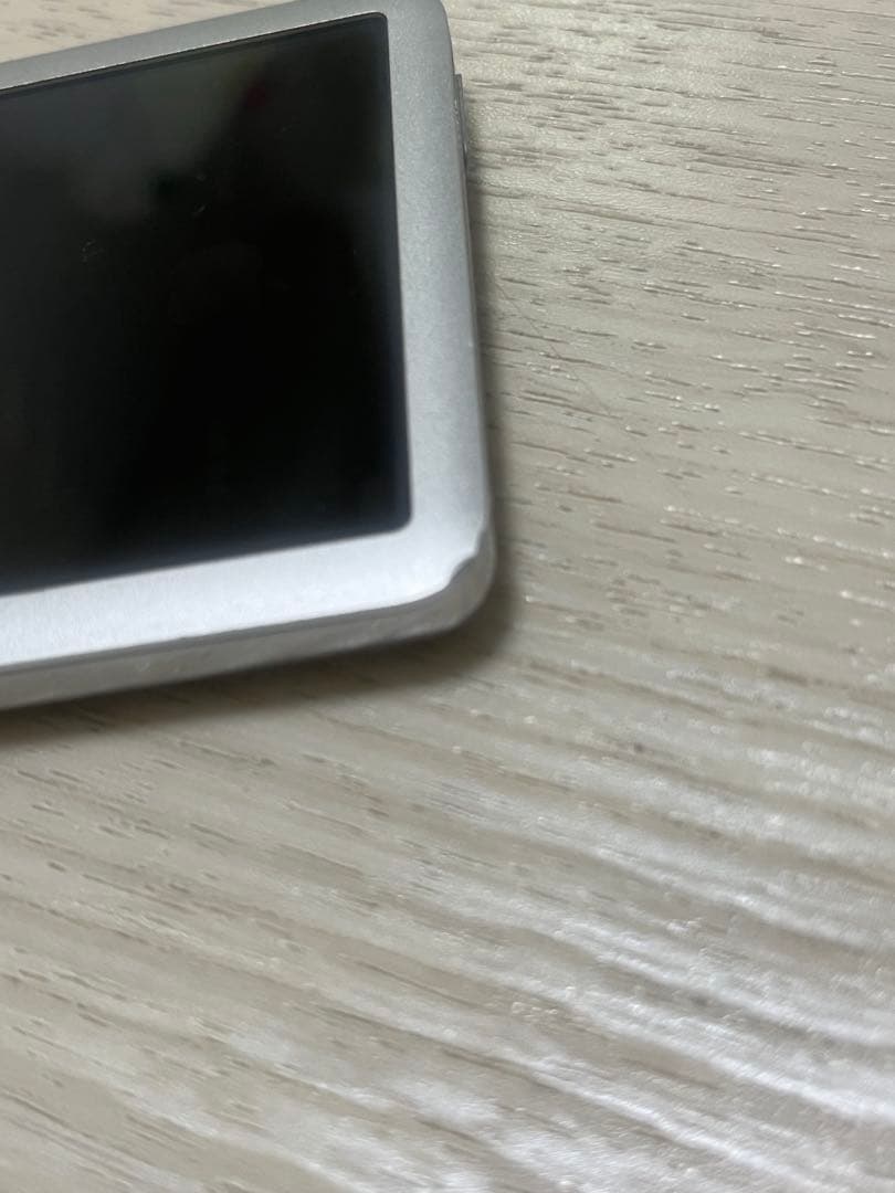 iPod classic 80GB シルバー