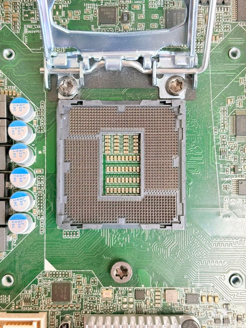 ★IPMI搭載★Asrock Rack E3C246D2I Mini-ITX
