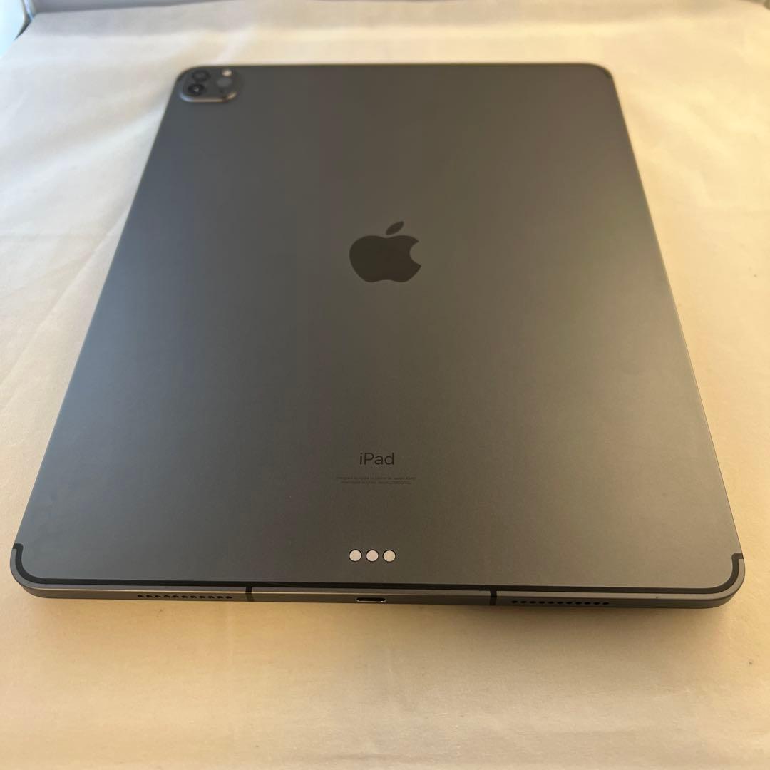 iPadPro12.9 第五世代M1 セルラー ドコモ