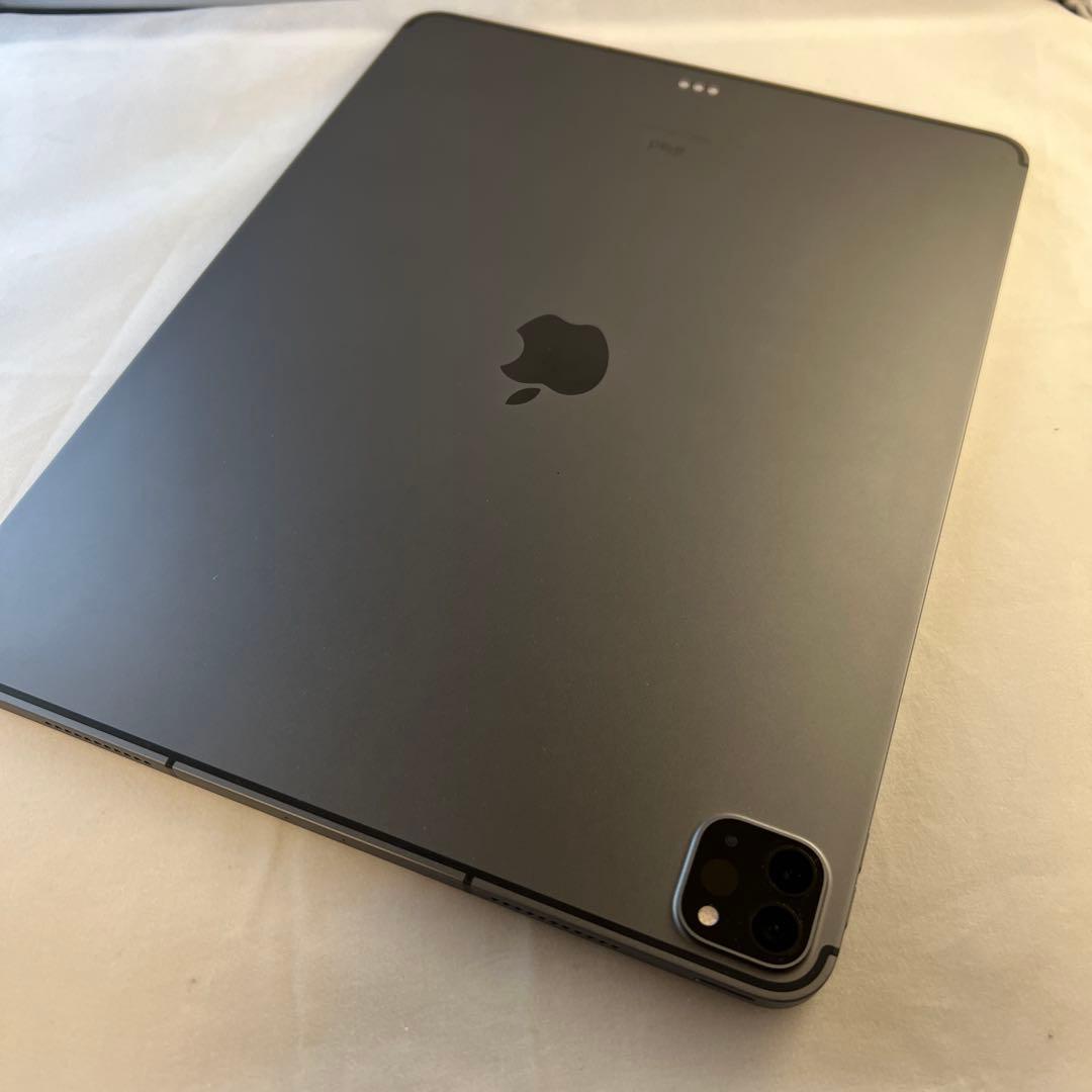iPadPro12.9 第五世代M1 セルラー ドコモ