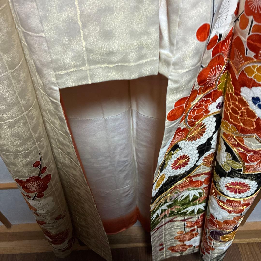か*ん様 豪華訪問着ゴールド地柄、大松竹梅柄、朱緑黒、格式高い豪華縁取菊金銀刺繍
