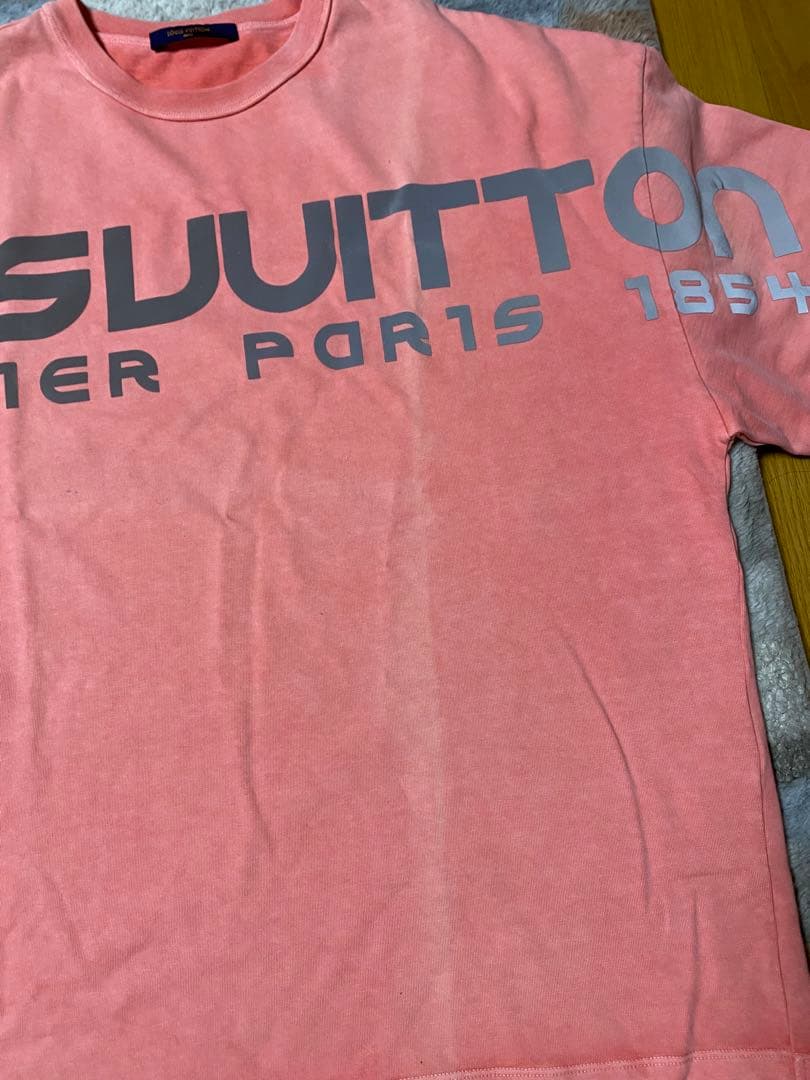 Louis Vuitton × Virgil Abloh 反射ロゴオーバー