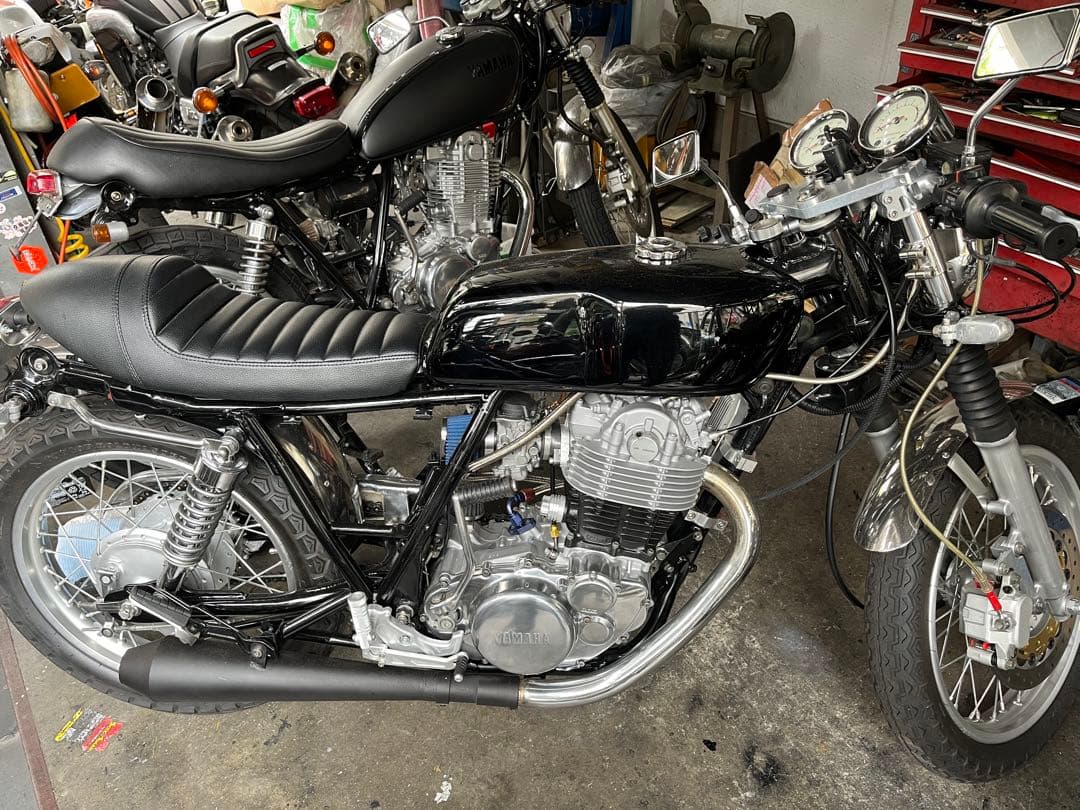 SR400 カフェレーサーカスタムシート