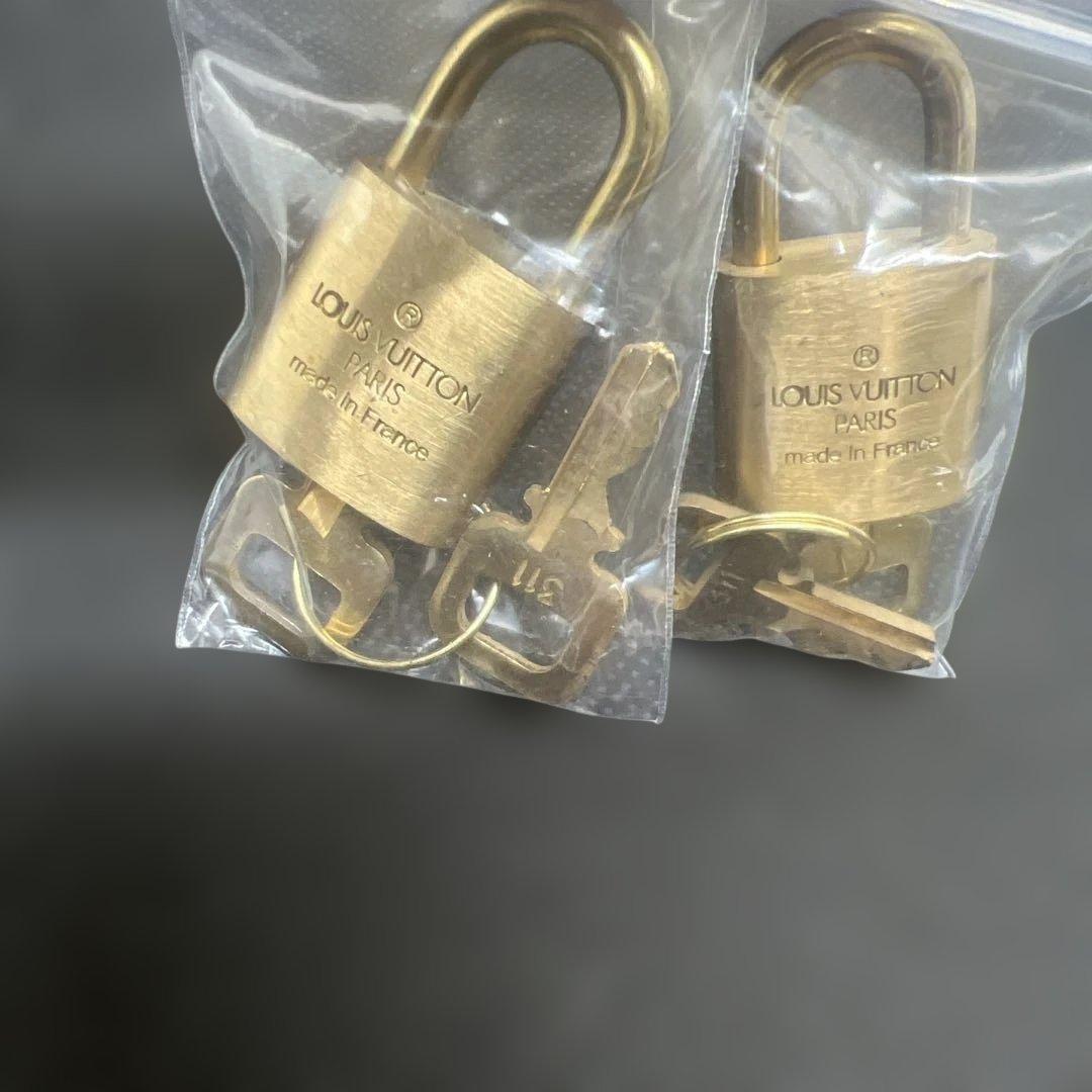 Louis Vuitton 南京錠 2点セット　各鍵2本付き 311 旅行　防犯