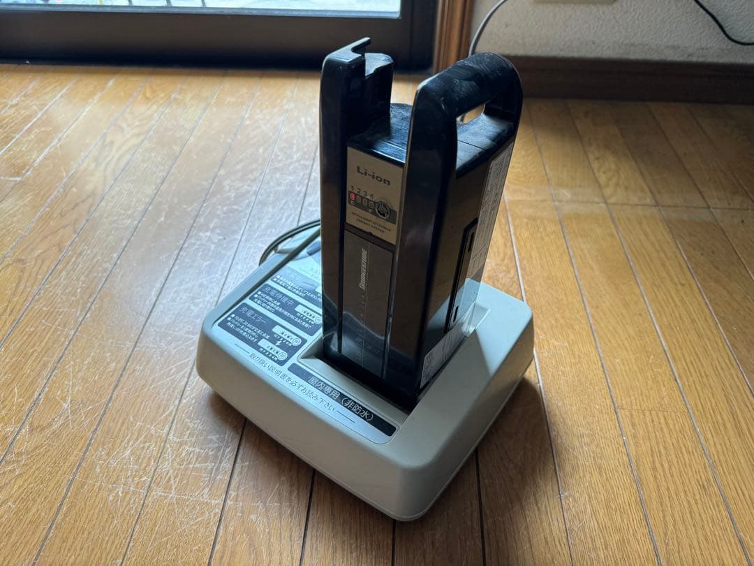 キ*i様 「送料込み」電動アシスト自転車 チャイルドシート付き ブラック　hyd