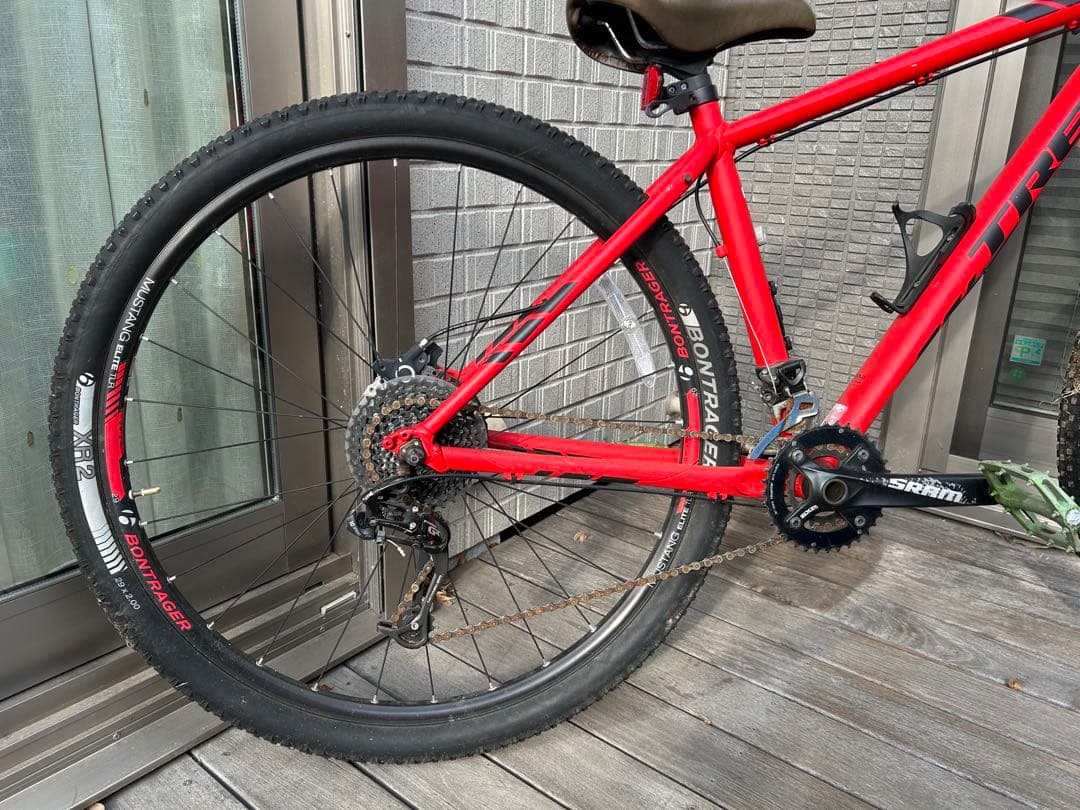 えりー　TREK X-Caliber 8 レッド