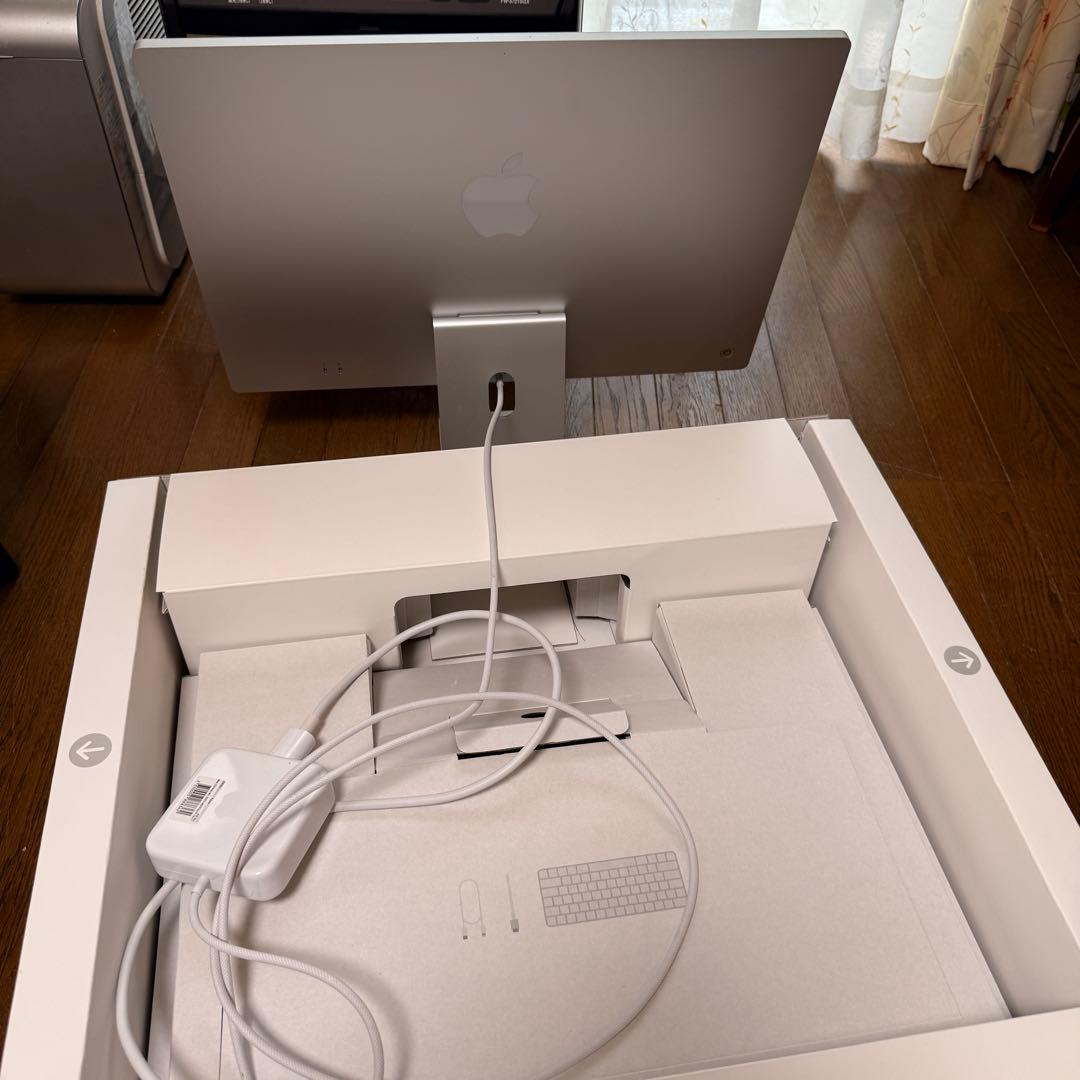 iMac 24インチ M1搭載