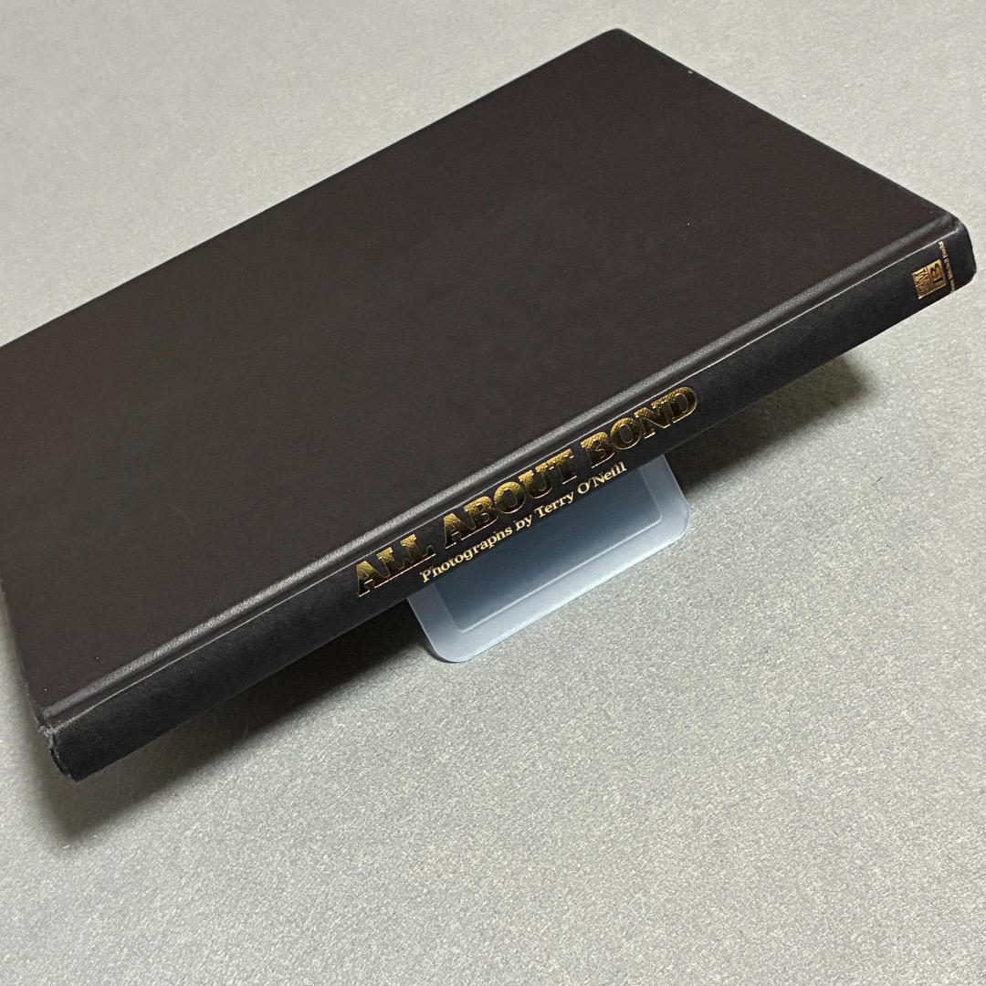 007 写真集 オール・アバウト・ボンド 洋書【絶版】