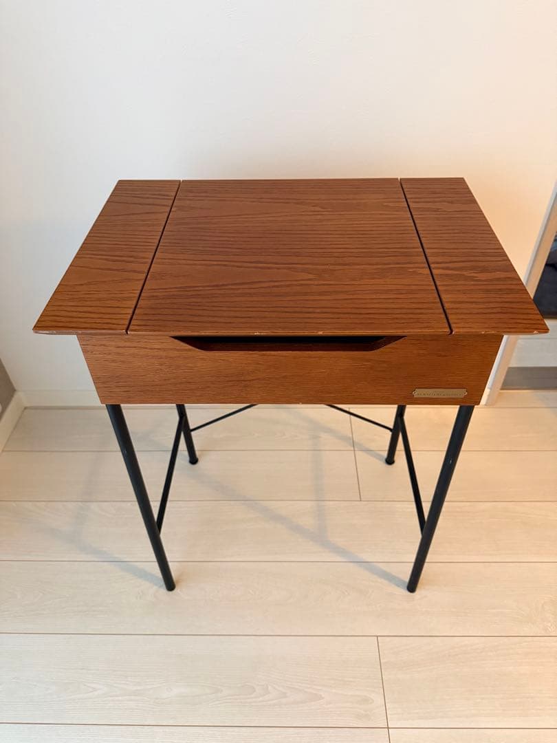 （最終週末値下げ）niko and FURNITURE&SUPPLY ドレッサー