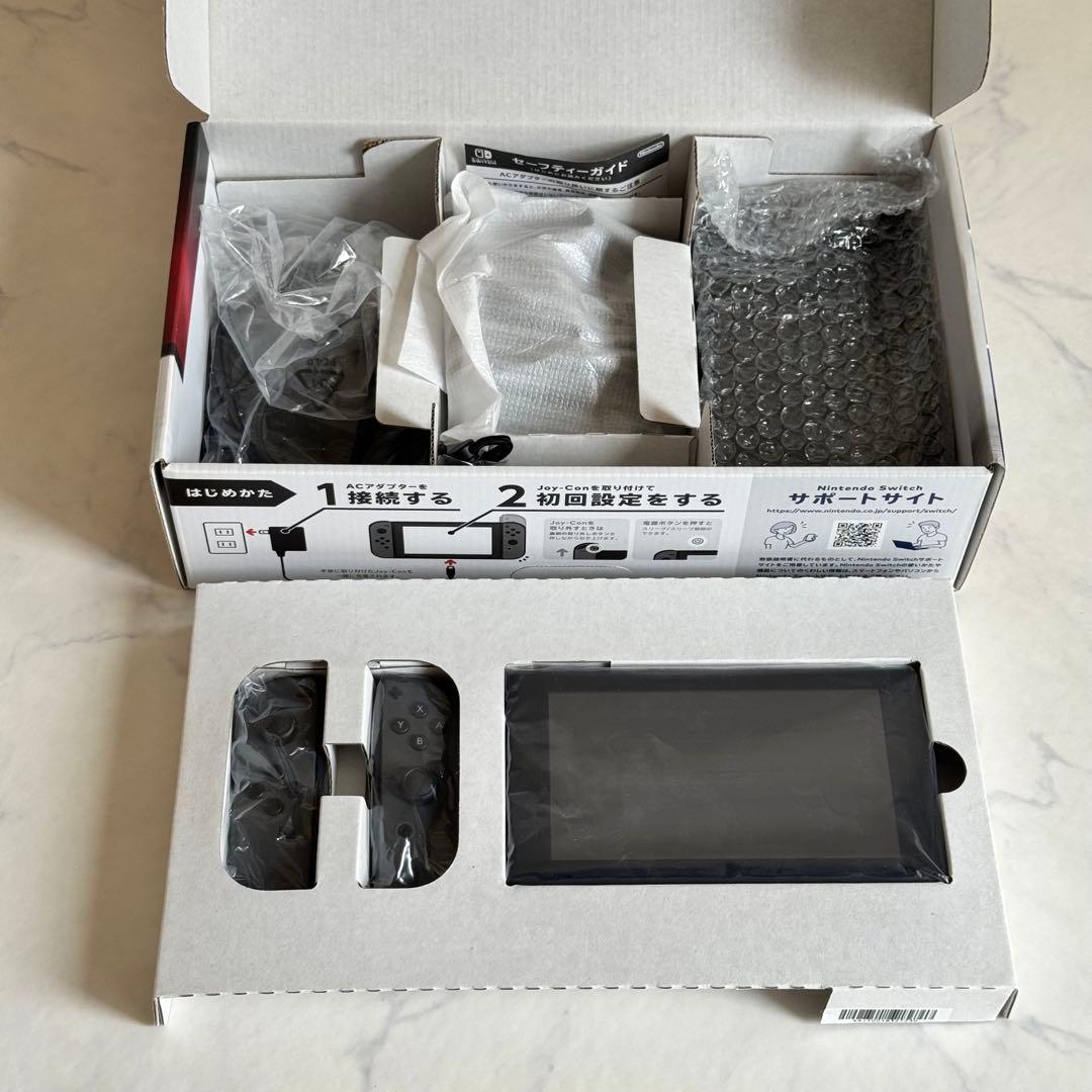 【美品】Nintendo Switch 本体 グレー ジョイコン付き