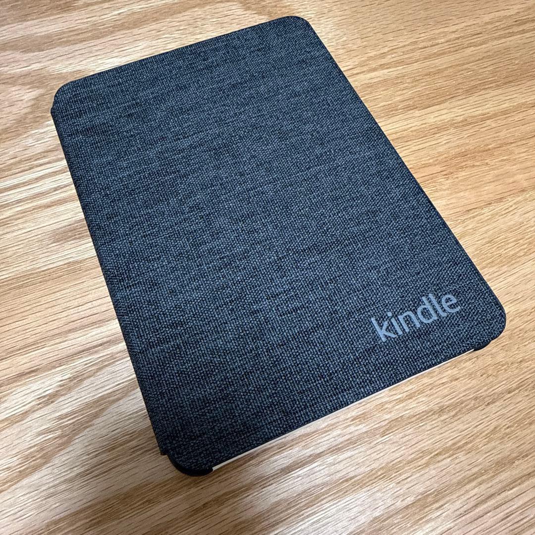 Kindle (第11世代) 2024年モデル ブラック16GB【純正ケース付】