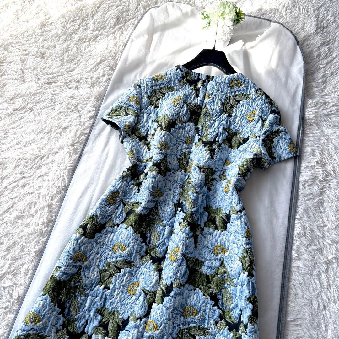 新品同様‼️ VOGUE掲載 ESCADA クロッケフラワージャガード ワンピース