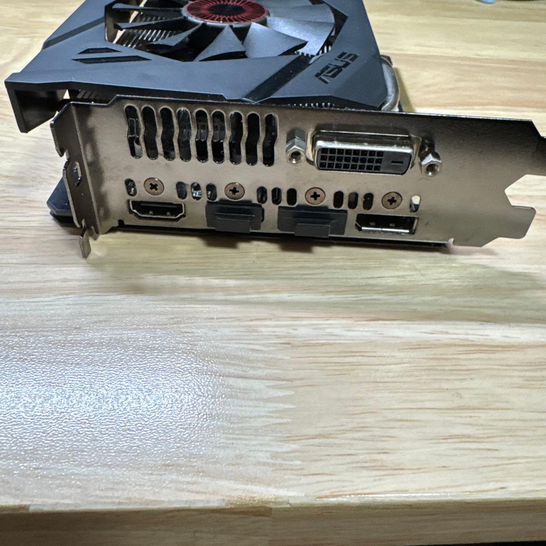 グラフィックボード・グラボ・ビデオカード ASUS STRIX_GTX1060_DC206G OC Edition 6GB