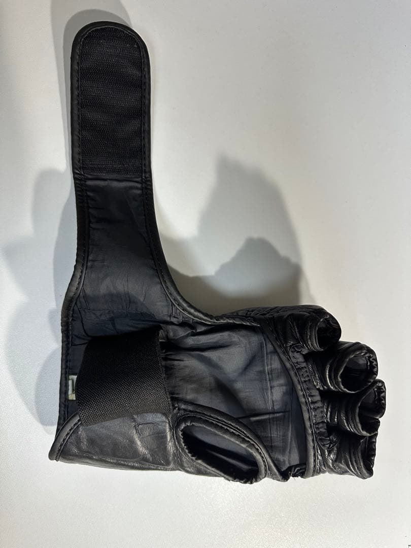 Fairtex ONE オープンフィンガーグローブ Mサイズ ブラック