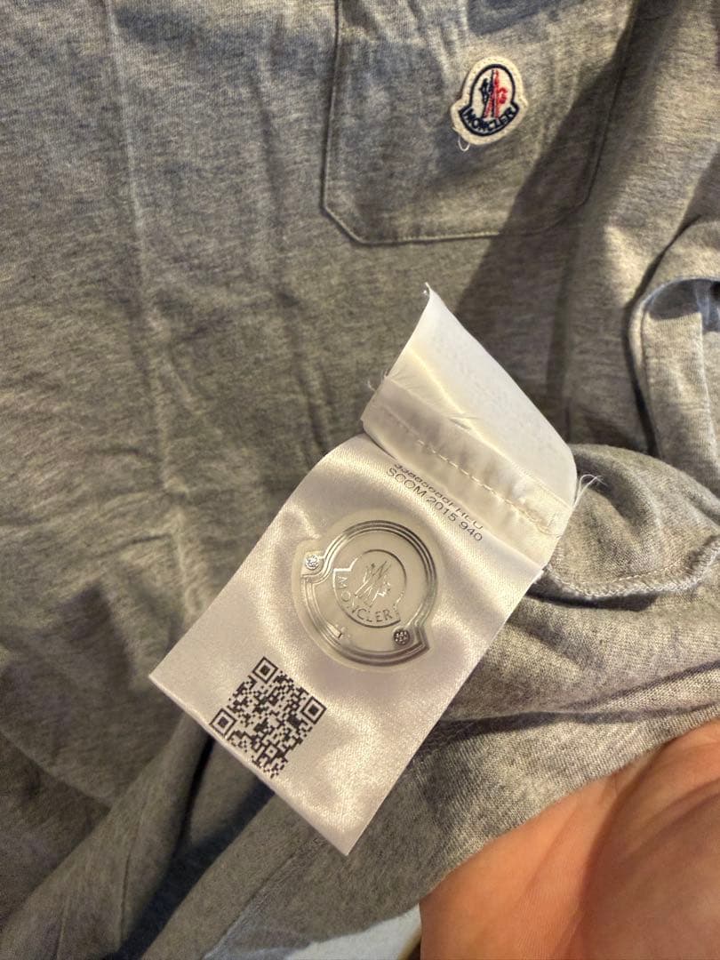 美品‼️ MONCLER グレー Tシャツ XL