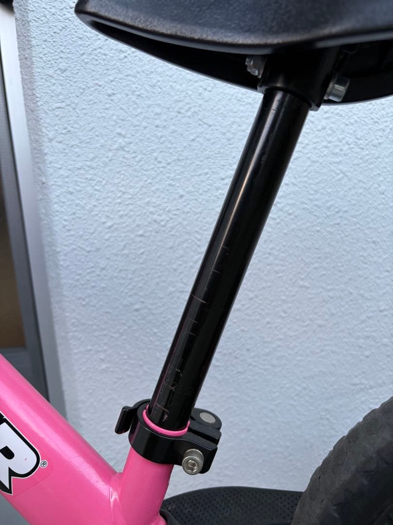 STRIDER バランスバイク 12インチ ピンク　正規品