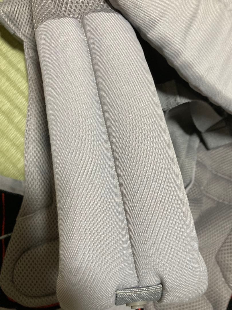 エルゴベビー グレー 抱っこ紐 メッシュ