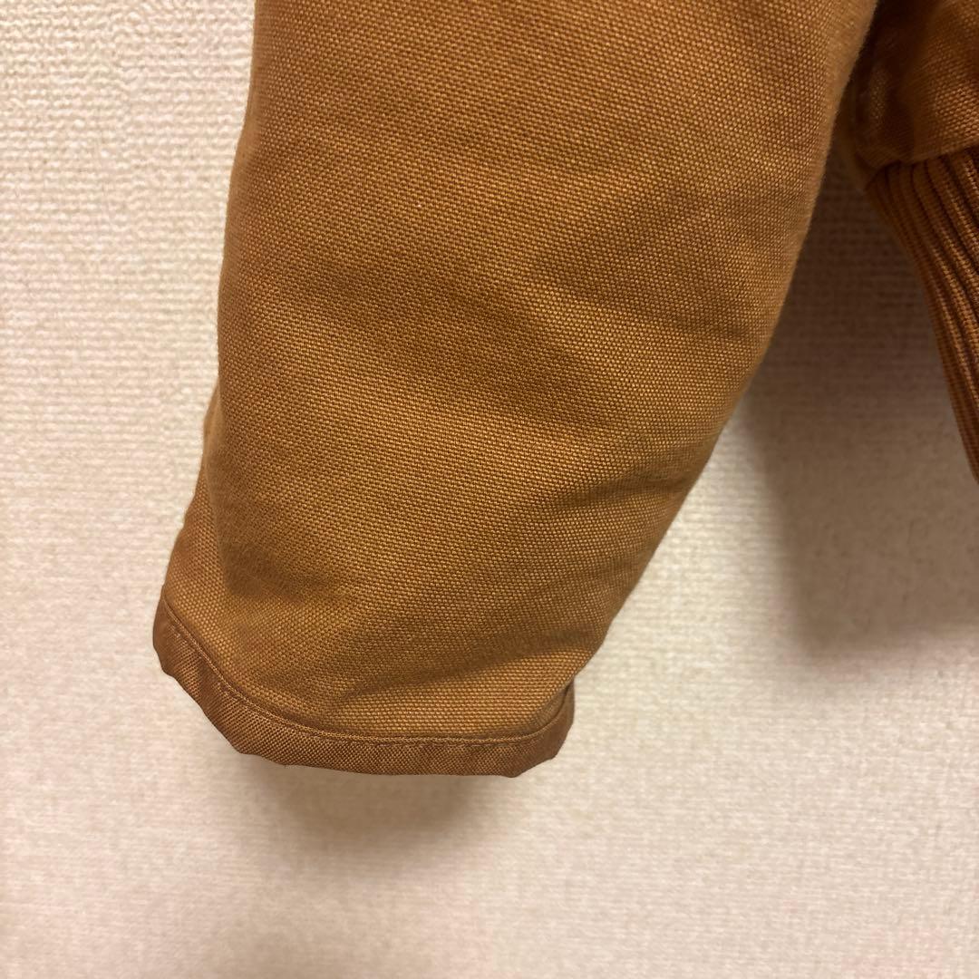 Carhartt フード付きブラウンジャケット