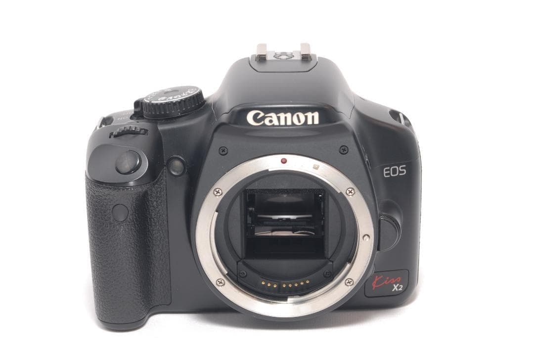 ⭐️はじめてのカメラに⭐️Canon Kiss X2 キャノン　デジタル一眼