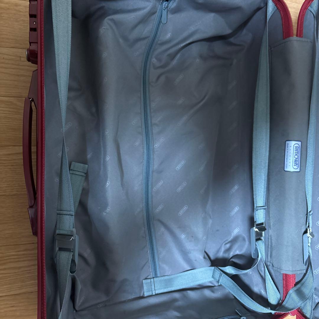 リモワ35L 廃盤