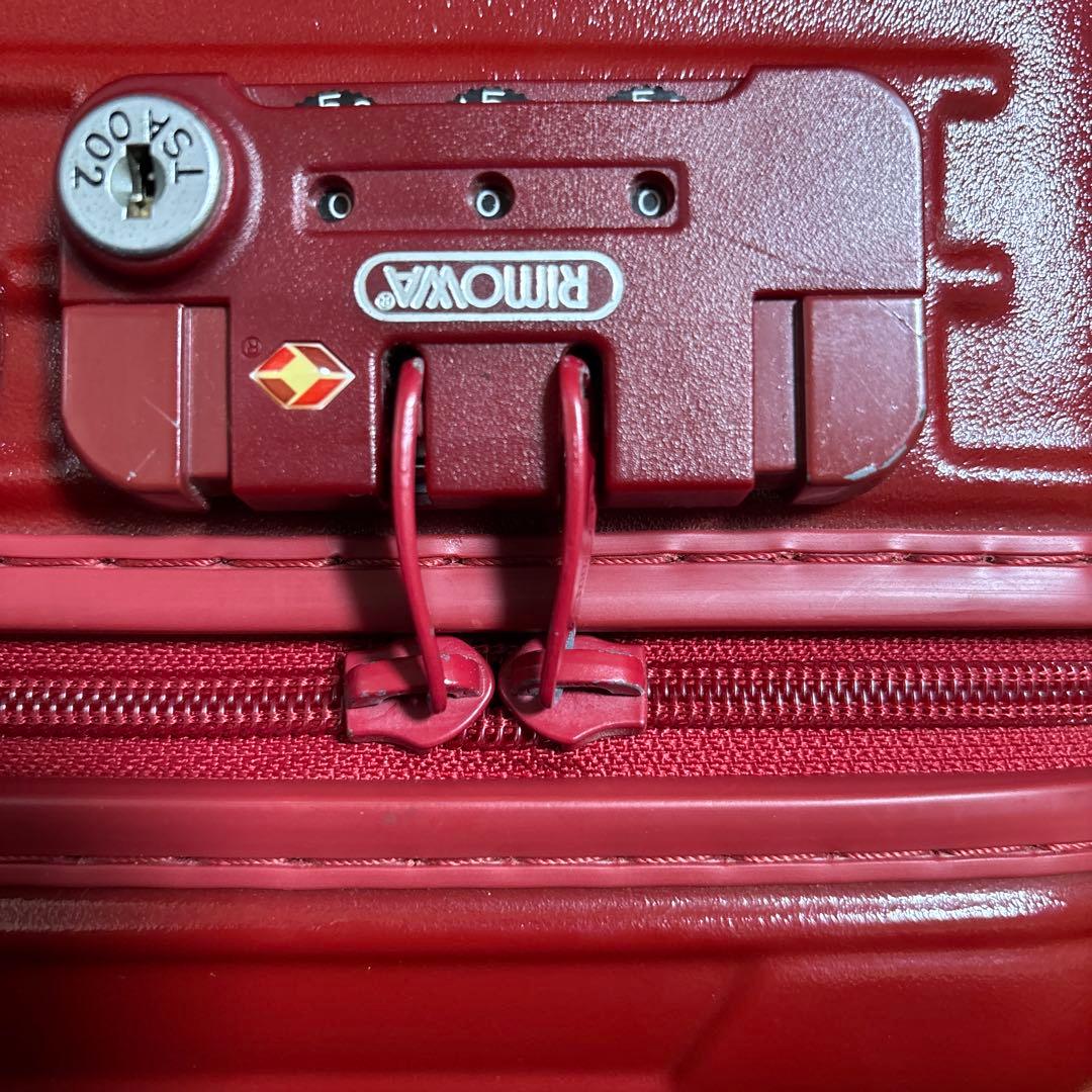 リモワ35L 廃盤