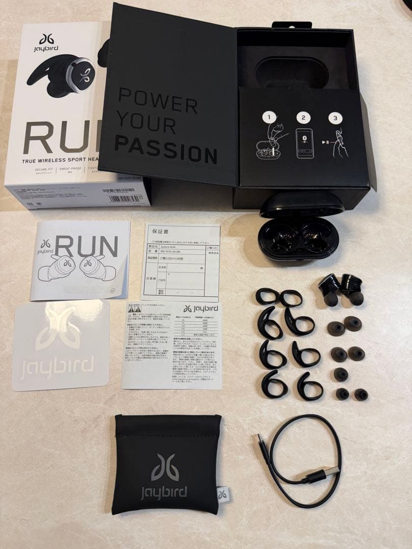 jaybird RUN ワイヤレススポーツイヤホン