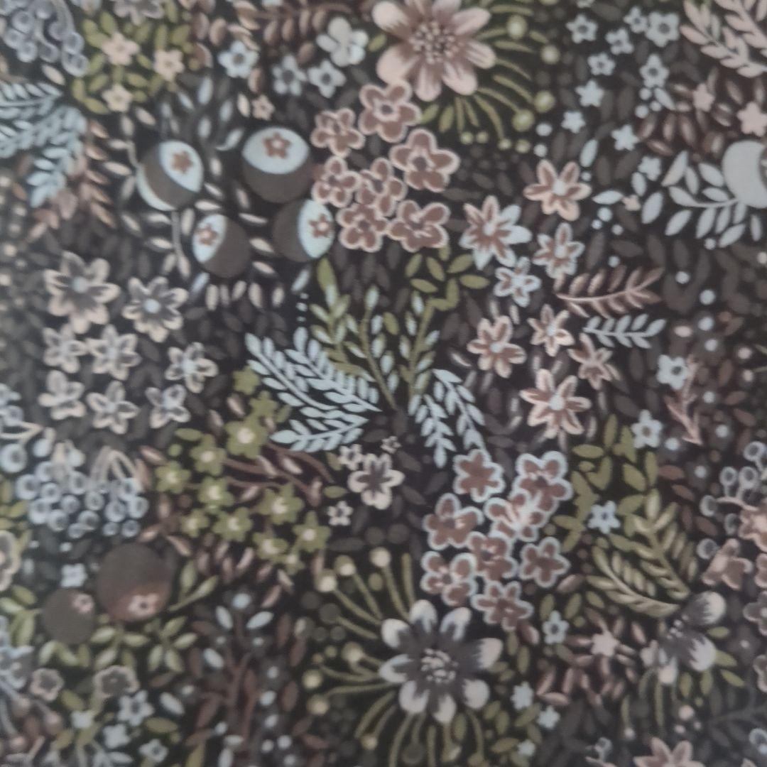 m*i様 値下げ。リバティ刺繍入り大人ワンピース