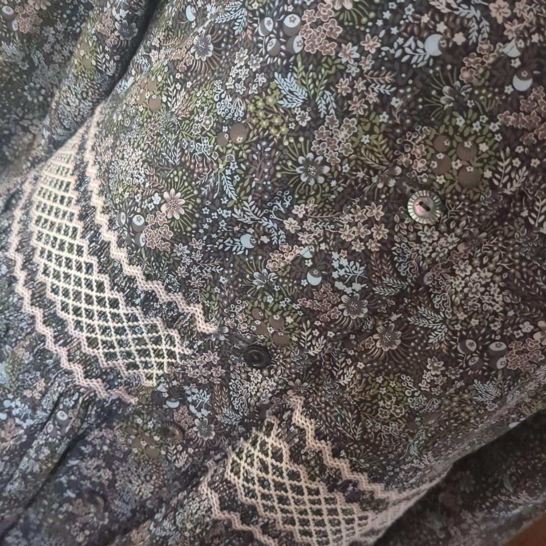 m*i様 値下げ。リバティ刺繍入り大人ワンピース