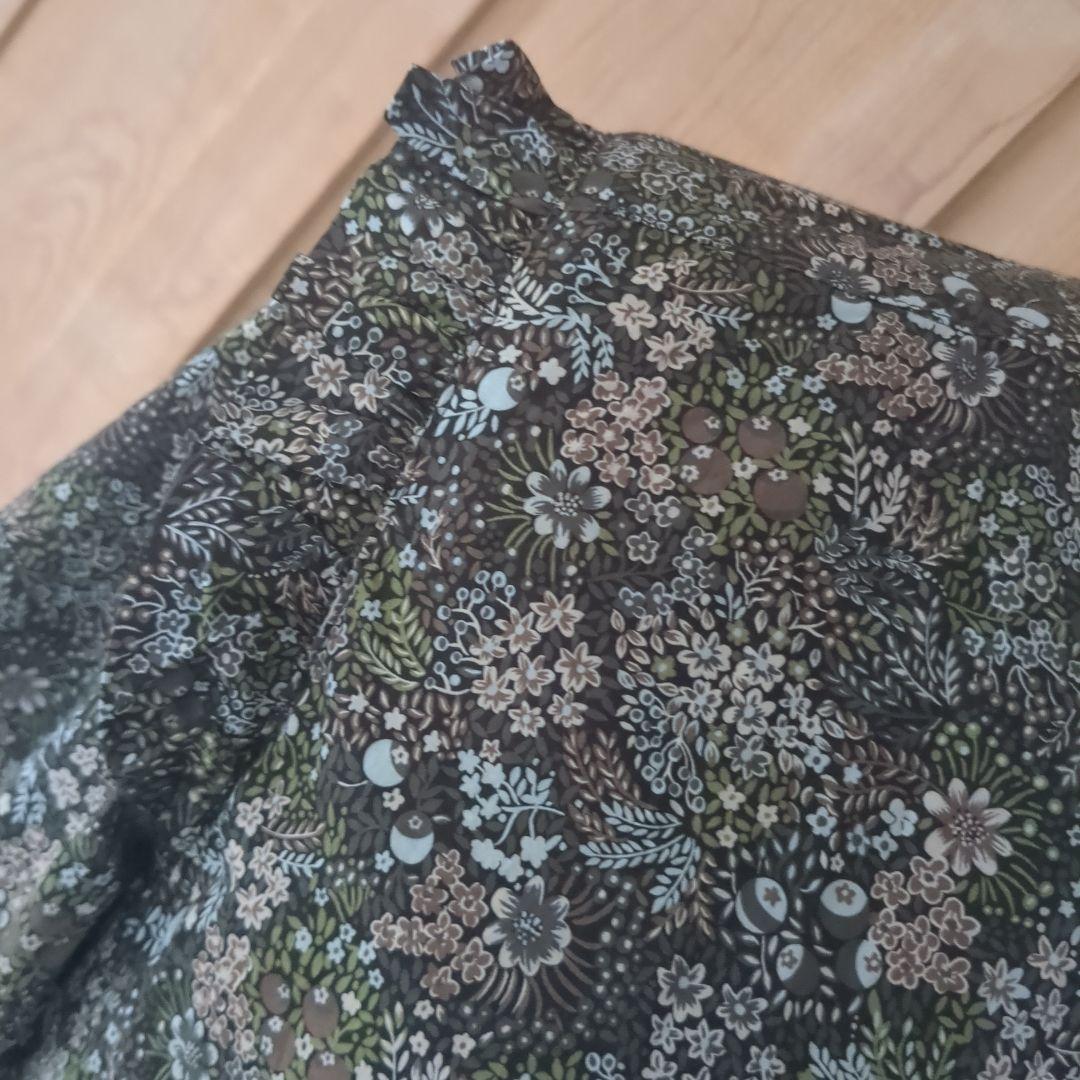 m*i様 値下げ。リバティ刺繍入り大人ワンピース