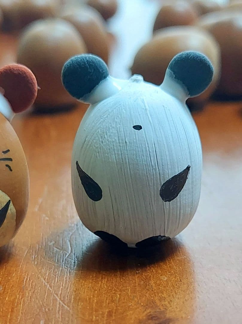 どんぐりアート　秋　壁掛け　コスモス　シマエナガ