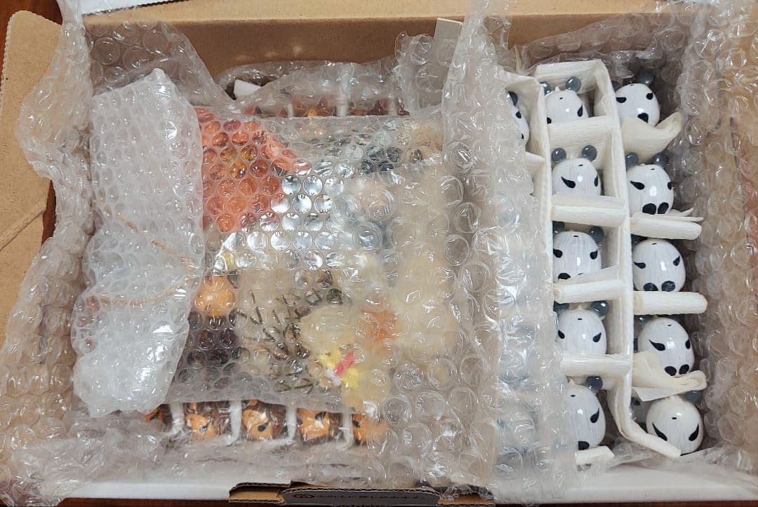 どんぐりアート　秋　壁掛け　コスモス　シマエナガ