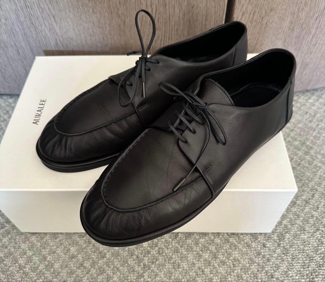 靴 Auralee leather lace-up shoes