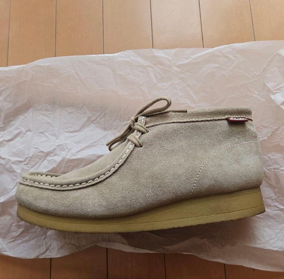 Clarks ベージュ スエード