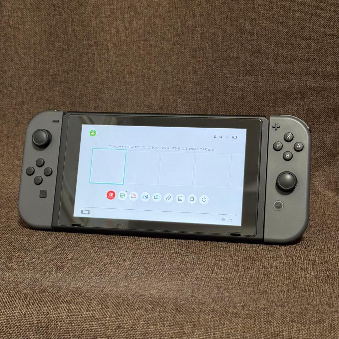 Nintendo Switch グレー
