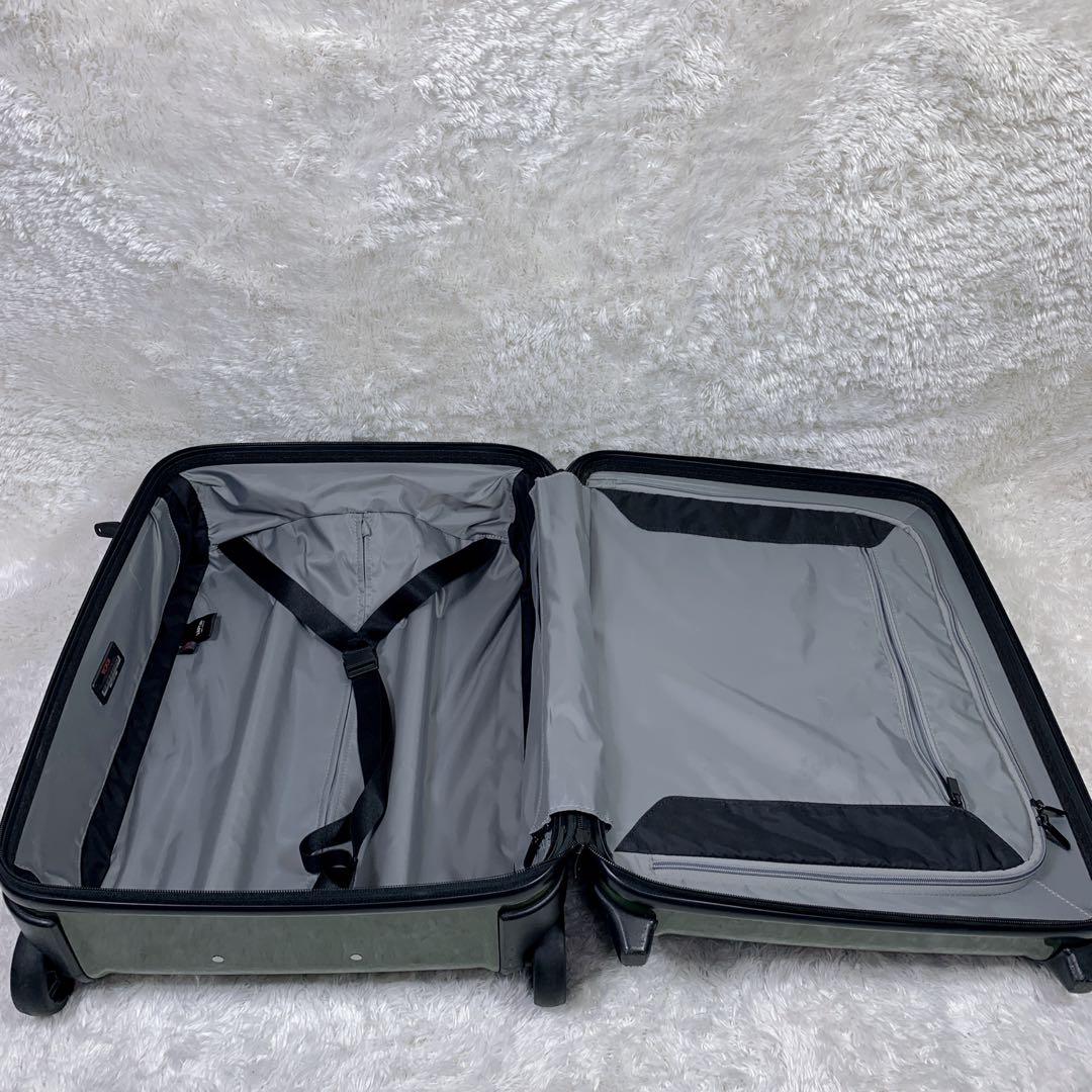 TUMI キャリーケース VAPOR廃盤品 TSAキー対応