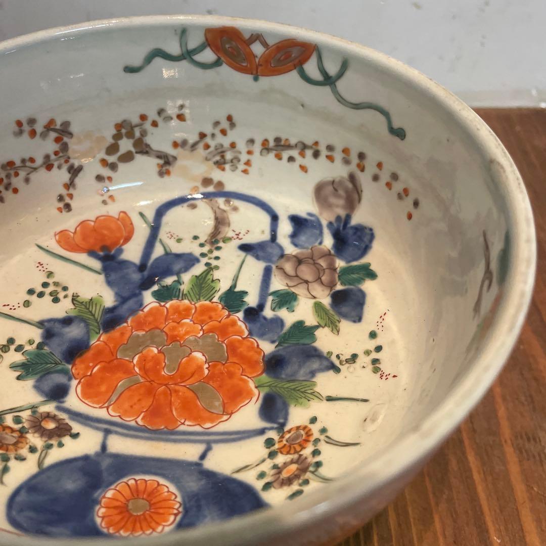 美品　古伊万里　杯洗　盃洗　染付け　花の絵柄が華やか　色絵杯洗　陶芸　年代物