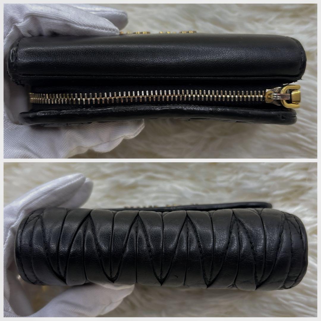 大人気♡miumiu マテラッセ 折り財布 コンパクト 黒