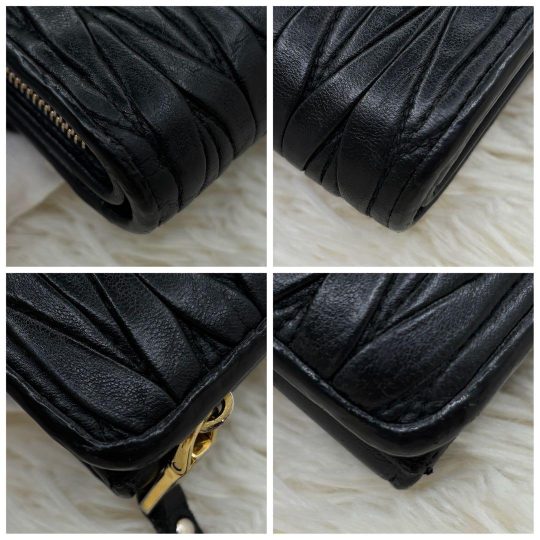 大人気♡miumiu マテラッセ 折り財布 コンパクト 黒