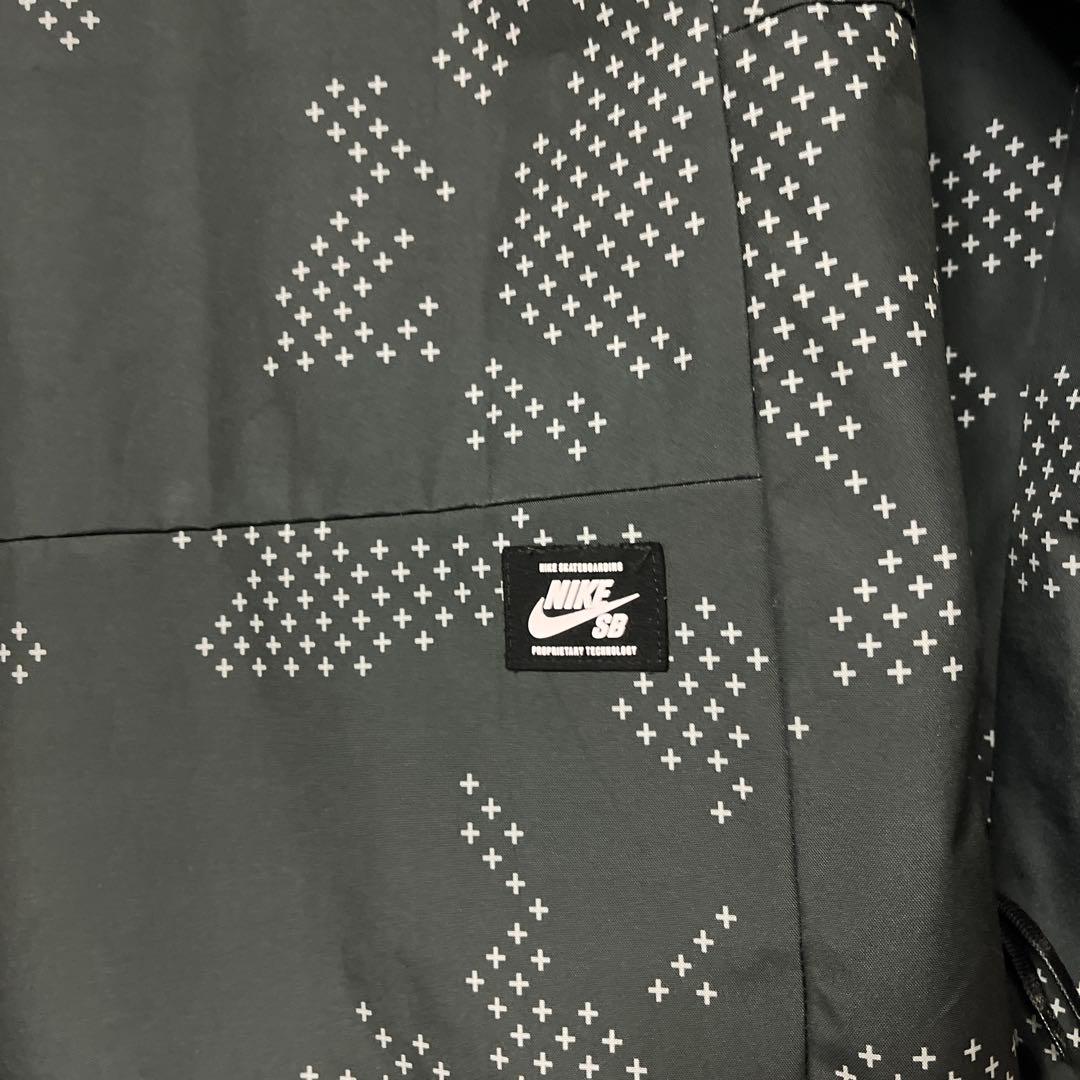 NIKE SB コーチジャケット　美品　スノーボードウェア