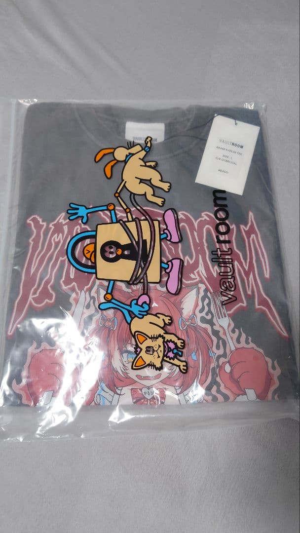 【新品・未使用・未開封】vaultroom 赤見かるび　Tシャツ L