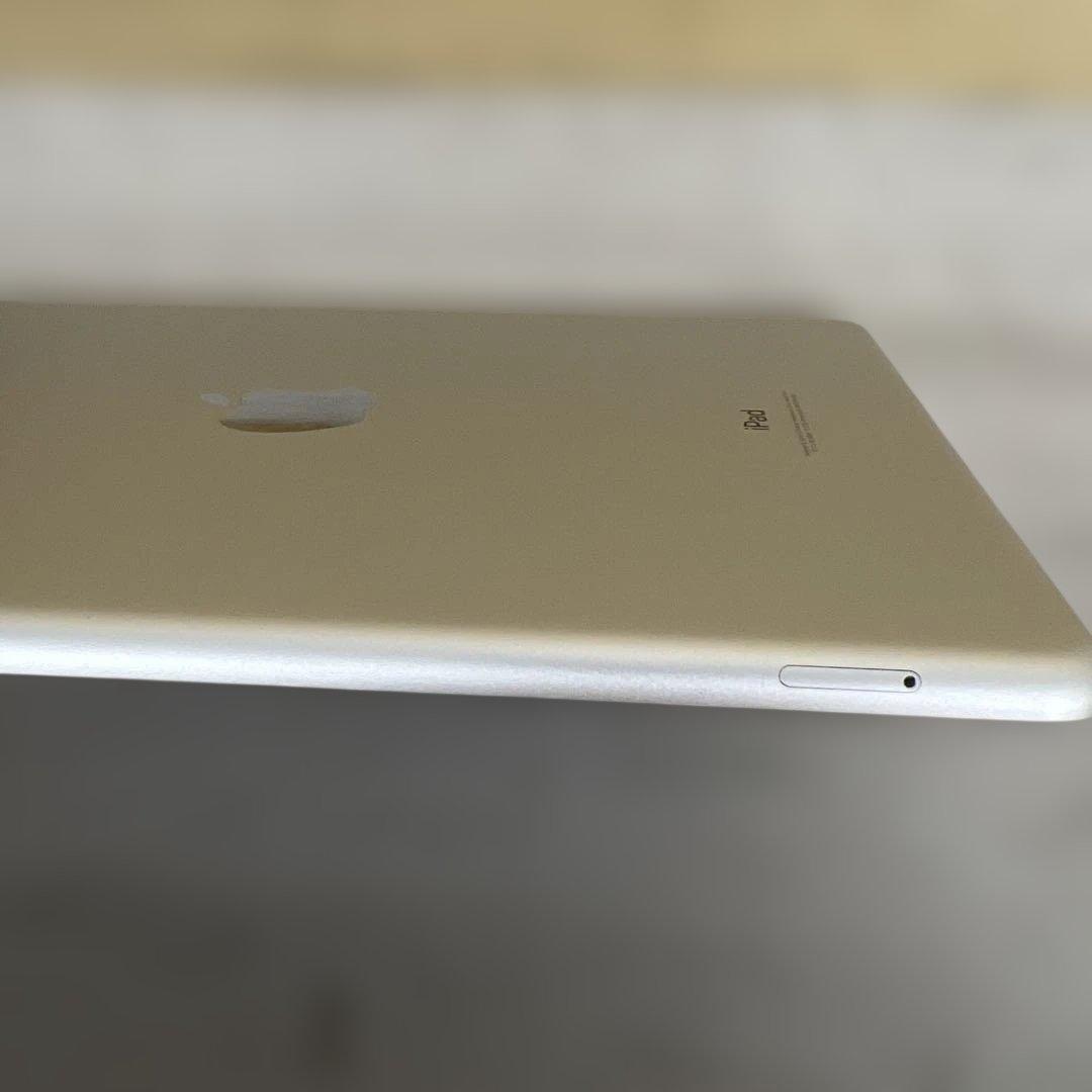 603080 iPad第６世代Wi-Fi + Cellular 32GB