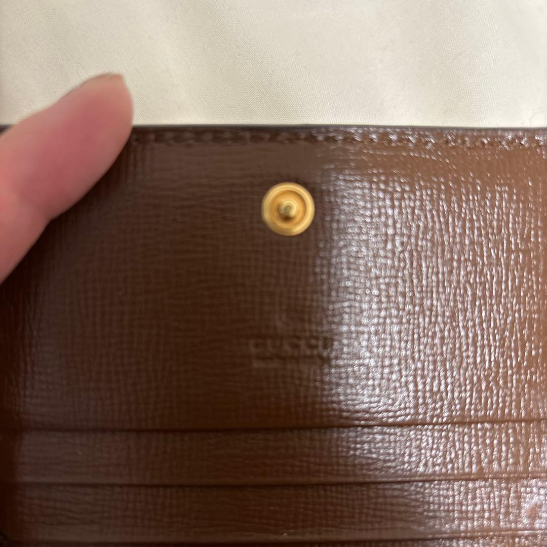 本日限定セール‼️購入希望の方500円引き‼️GUCCI ハート型ロゴ 二つ折り財布
