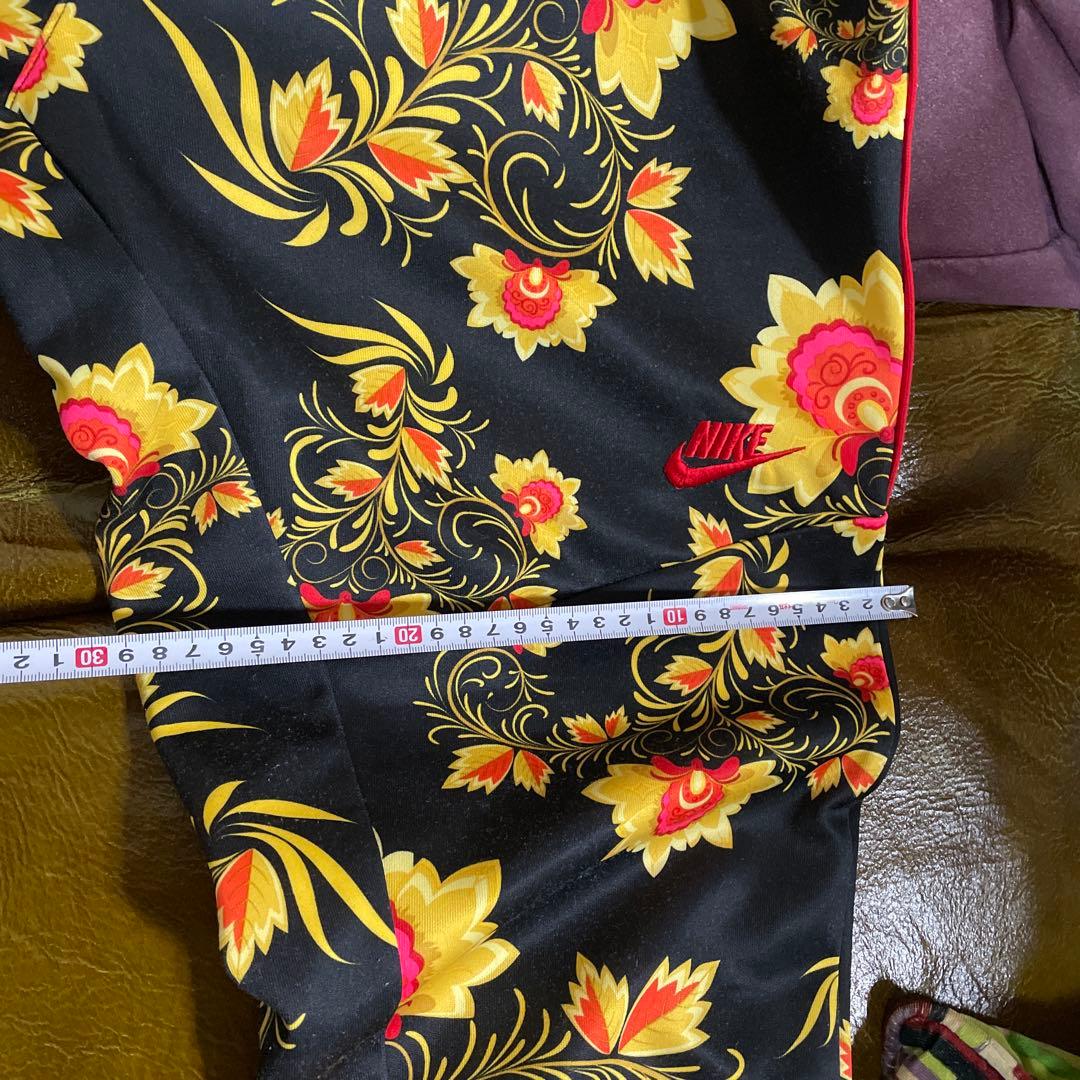 近*美様 NIKEジョガーパンツ ジャージ　黒　フローラル　ＸＬ　レア
