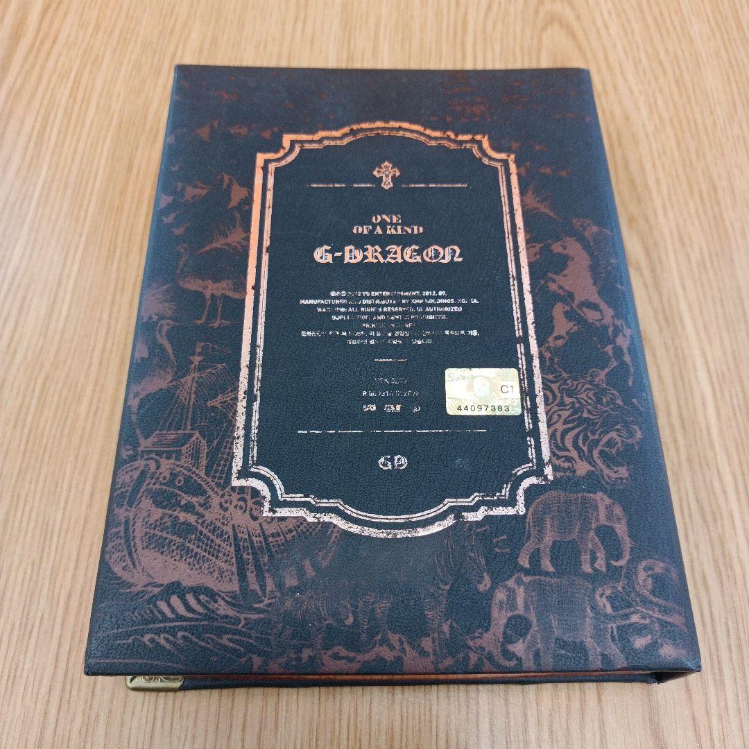 G-DRAGON　ONE OF A KIND　2点セット　※ばら売り不可
