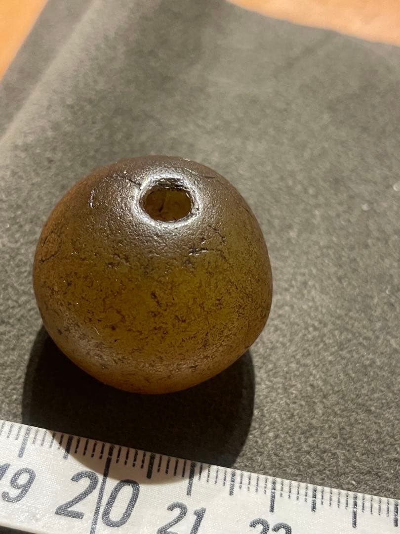 アンティーク　チベット瑪瑙玉　大玉　出土品