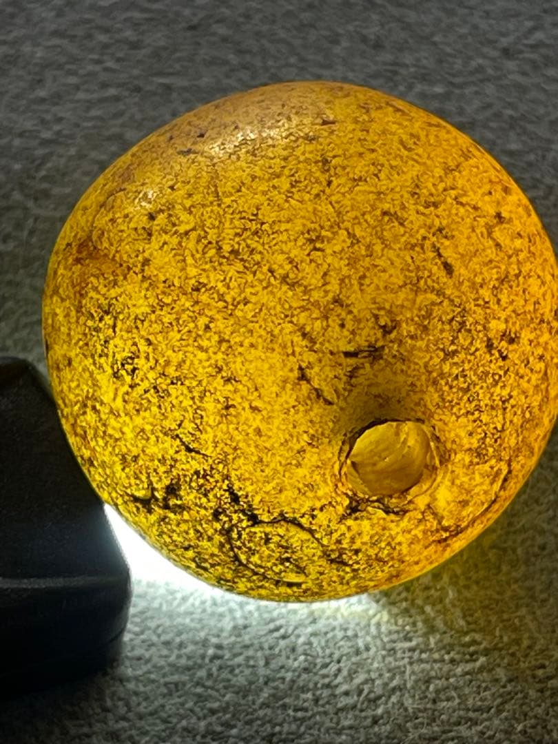 アンティーク　チベット瑪瑙玉　大玉　出土品