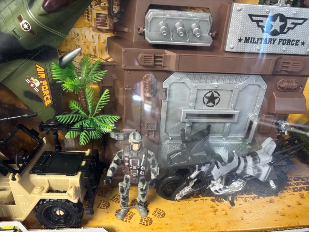 USA直輸入! 大型豪華ミリタリーフィギュアセット